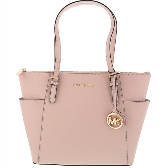 Michael Kors Handbags - Michael Kors Jet Set East West Top Sip Purse